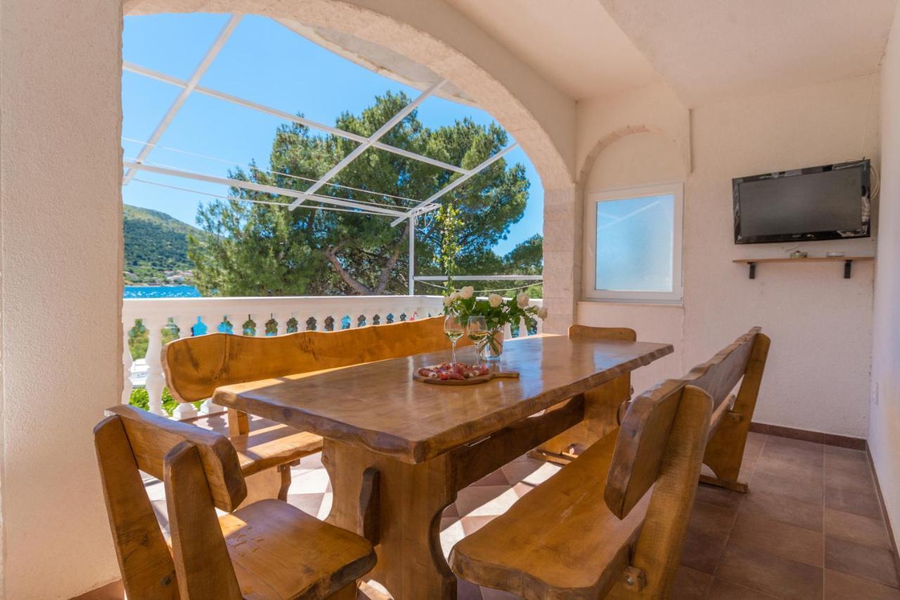 Apartmani Bonaca - 10M To The Sea Grebaštica Εξωτερικό φωτογραφία